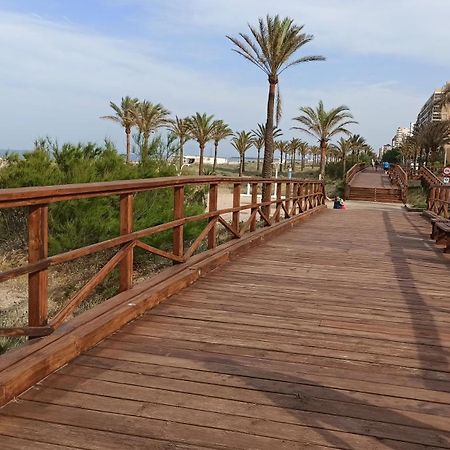 Apartamento, Estudio En La Playa Playa de Gandia Exterior photo